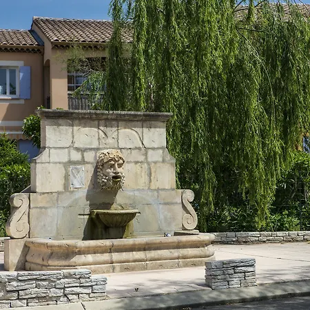 Domaine De L Estajan Apartment *